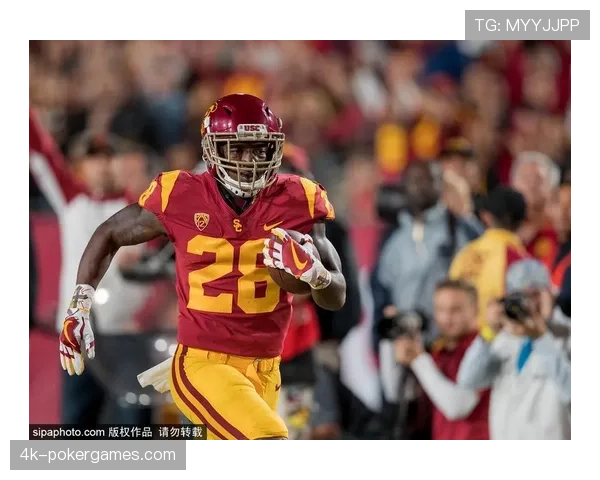 NCAA女篮决赛：南卡罗来纳大学击败爱荷华大学，以全胜战绩夺冠